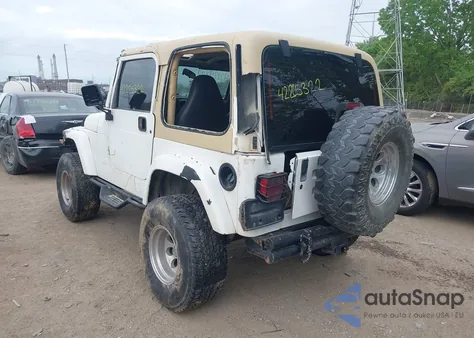 2000 Jeep Wrangler Sahara from USA, damaged, VIN 1J4FA59S3YP740762